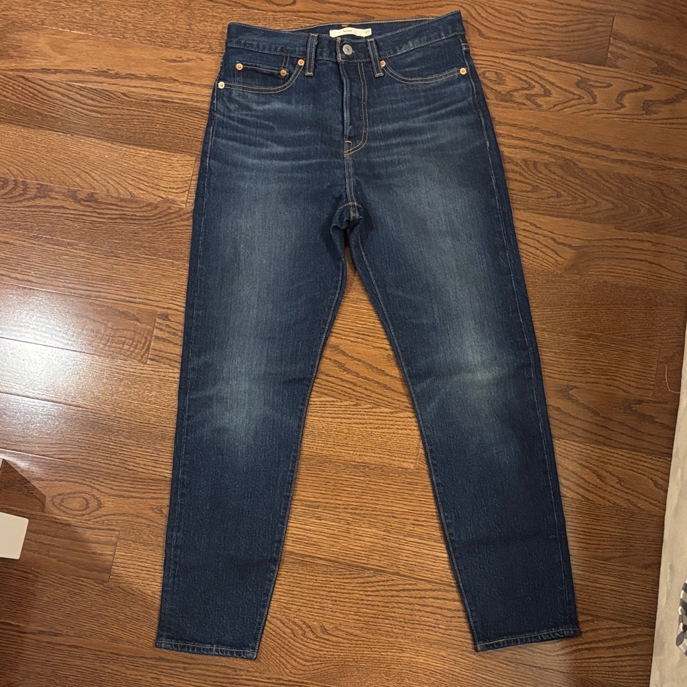 Levi’s Indigo Wedgie Icon Fit Jeans